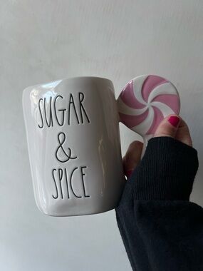 Rae Dunn Sugar & Spice Mug 💗🍭